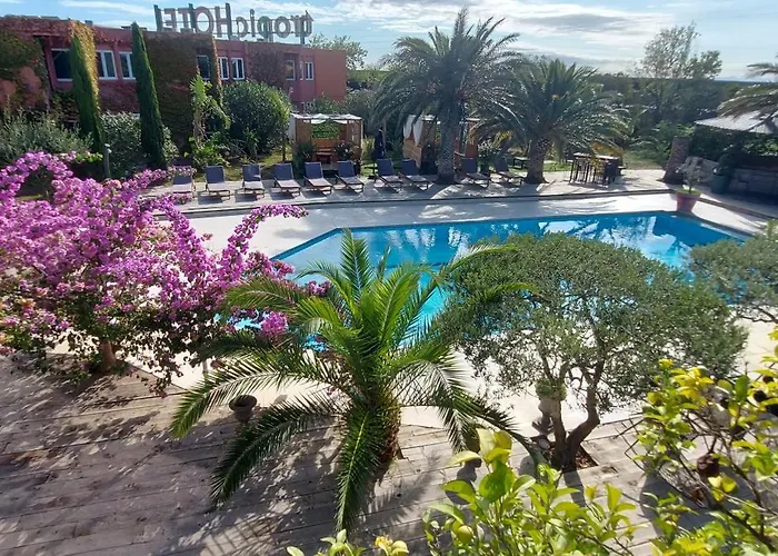Tropic Hotel